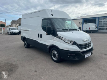 Iveco cargo van