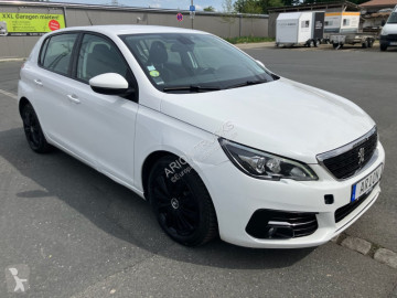 Peugeot308