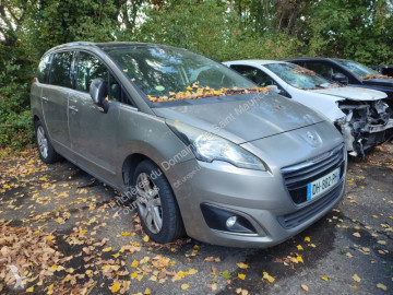 Peugeot5008