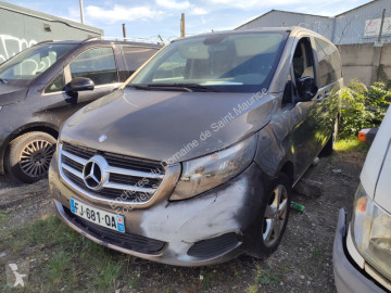 Mercedes220