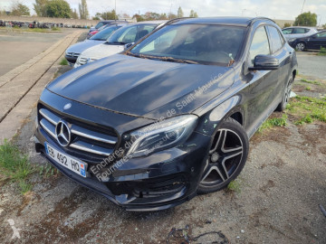 Mercedes220
