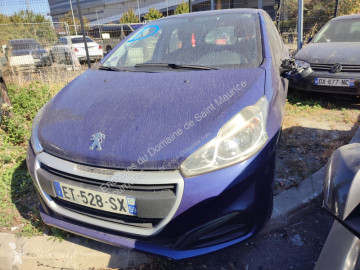 PeugeotE-208
