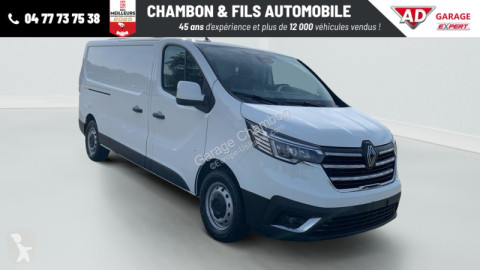 Renault cargo van