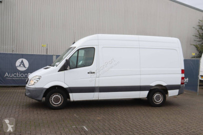 Lange bestelwagen Mercedes