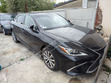 Bil Lexus