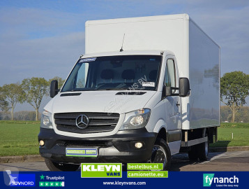 Caja cerrada Mercedes