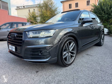 AudiQ7