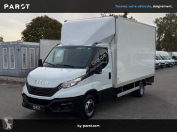 Véhicule utilitaire Iveco