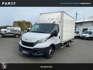 Véhicule utilitaire Iveco
