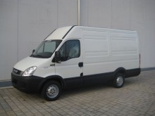 Fourgon utilitaire Iveco 35S13V (Euro5 Klima Zentralverriegelung)