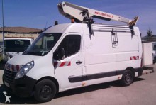 Utilitaire nacelle Renault Master 2.3 DCI 150