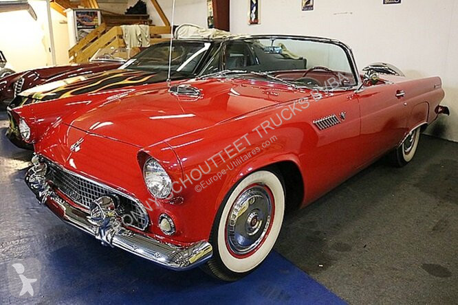 Véhicule utilitaire Ford Thunderbird Thunderbird