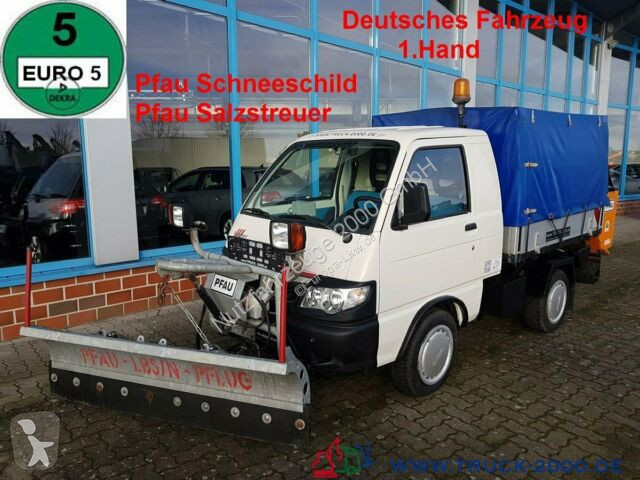 Voir les photos Véhicule utilitaire Piaggio Pfau S 90 Allrad Winterdienst Pflug+Salzstreuer