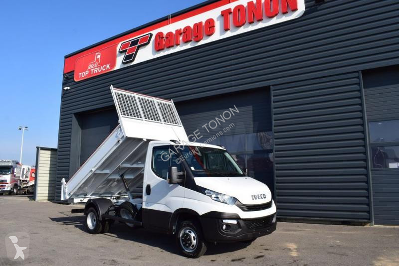 Voir les photos Véhicule utilitaire Iveco Daily 35-150 BENNE ACIER JPM