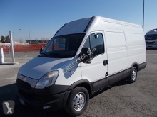 Iveco Daily 35S15V/P fourgon utilitaire occasion