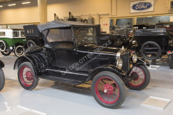 Voiture berline Ford MODEL T RUNABOUT