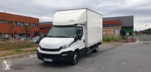 Fourgon utilitaire Iveco Daily 35C16