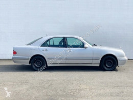 Mercedes320