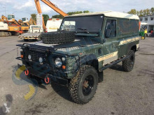Voiture berline Land Rover Defender 110