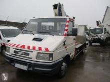 Utilitaire nacelle occasion Iveco Daily 35.8