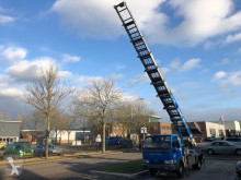 Nissan BOCKER VERHUISLIFT 30 METER autres utilitaires occasion