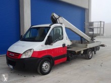 Utilitaire nacelle Iveco Daily 35S10