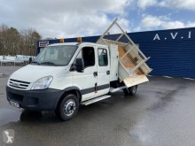 Iveco three-way side tipper van Daily 65C18