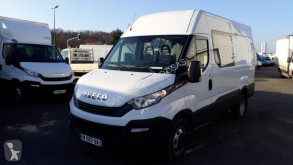 Fourgon utilitaire Iveco Daily 35C14V