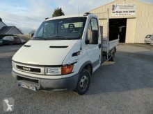 Furgoneta Iveco Daily 35C12 furgoneta volquete estándar usada
