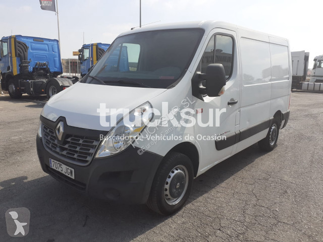 used renault master