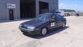 Voiture berline Citroën Xantia 1.8 (PETROL)