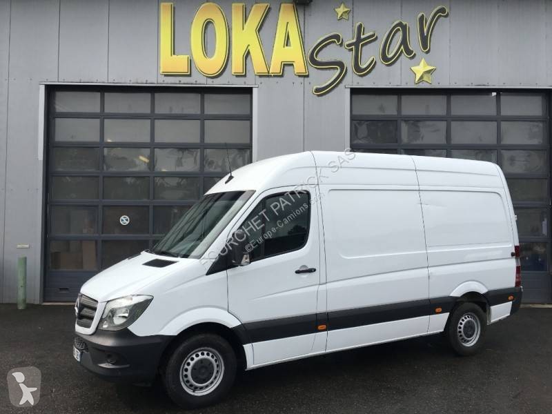 mercedes commercial van dealers