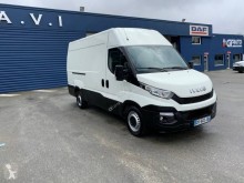 Fourgon utilitaire Iveco Daily 35S13 2.3