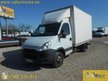عربة نفعية عربة نفعية مقفلة Iveco Daily 35C13