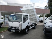 Devirmeli araç standart Nissan NT 400