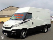 Fourgon utilitaire Iveco Daily 35C14V12