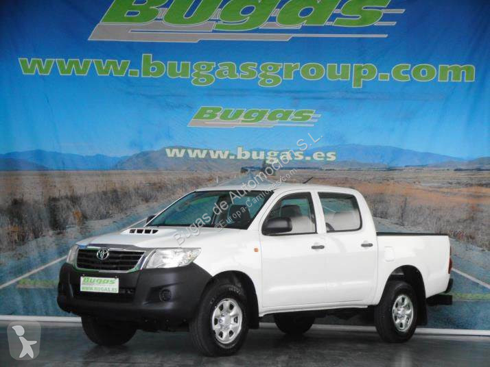 hilux 4x4 van