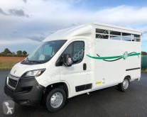 Utilitaire bétaillère Peugeot Boxer 335 L2 BHDI 140