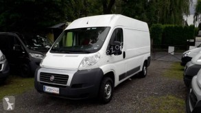 Fourgon utilitaire occasion Fiat Ducato II 2.3 MJT 130