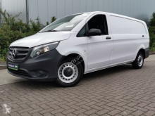 Furgoneta furgoneta furgón usada Mercedes Vito 116 CDI lang airco 160pk