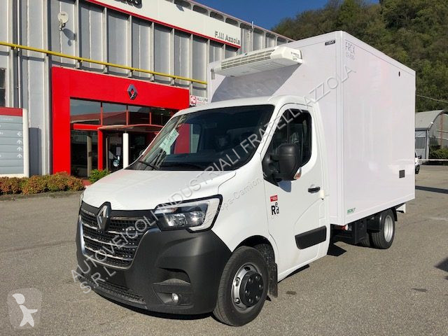 used renault master