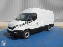 Fourgon utilitaire occasion Iveco Daily 35
