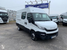 Fourgon utilitaire occasion Iveco Daily Fourgon 35C14V12 cabine appro 7 places - 21 900 HT