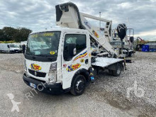 Furgoneta plataforma elevadora sobre camión usada Renault Maxity