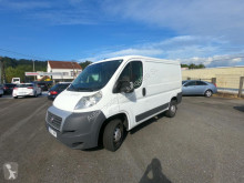 Fourgon utilitaire Fiat Ducato 2.2