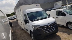 Utilitaire caisse grand volume Renault Master