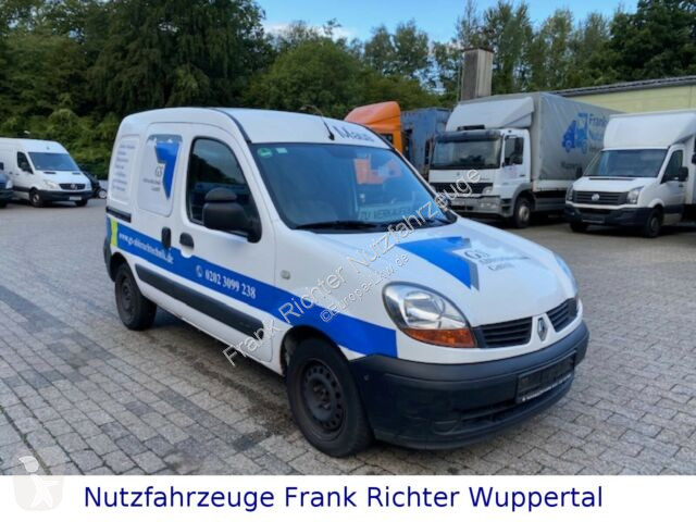 used renault kangoo