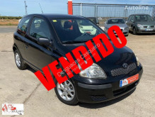Furgoneta Toyota YARIS coche ciudadana usada