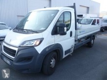 Utilitaire plateau ridelles Peugeot Boxer 435 L4H3 HDI 150