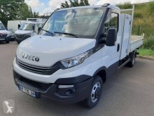 Nyttobil med flak standard Iveco Daily 35C14
